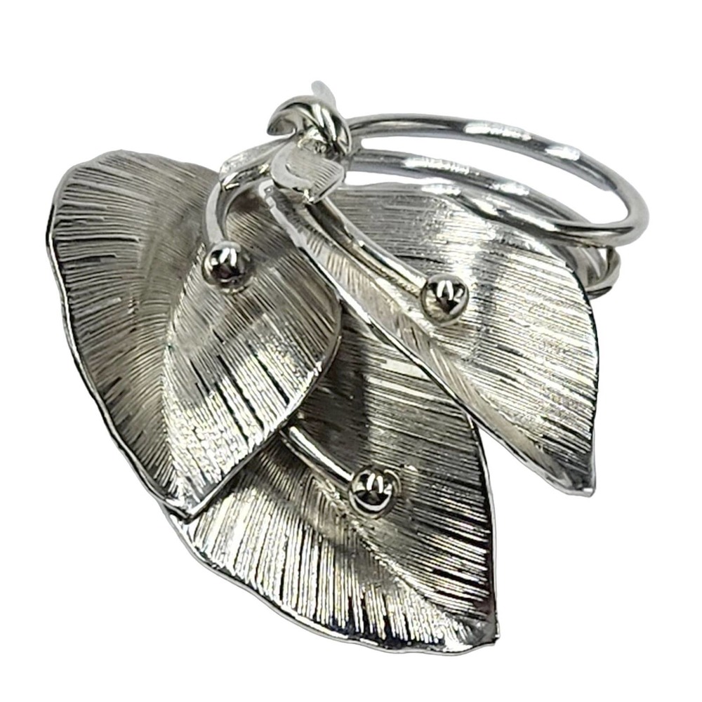 Vintage KRAMER NY Silvertone 3-D Leaves Berries Floral Brooch Estate